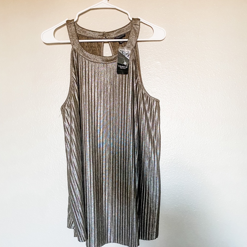 Torrid top, size 0/large/12, NWT